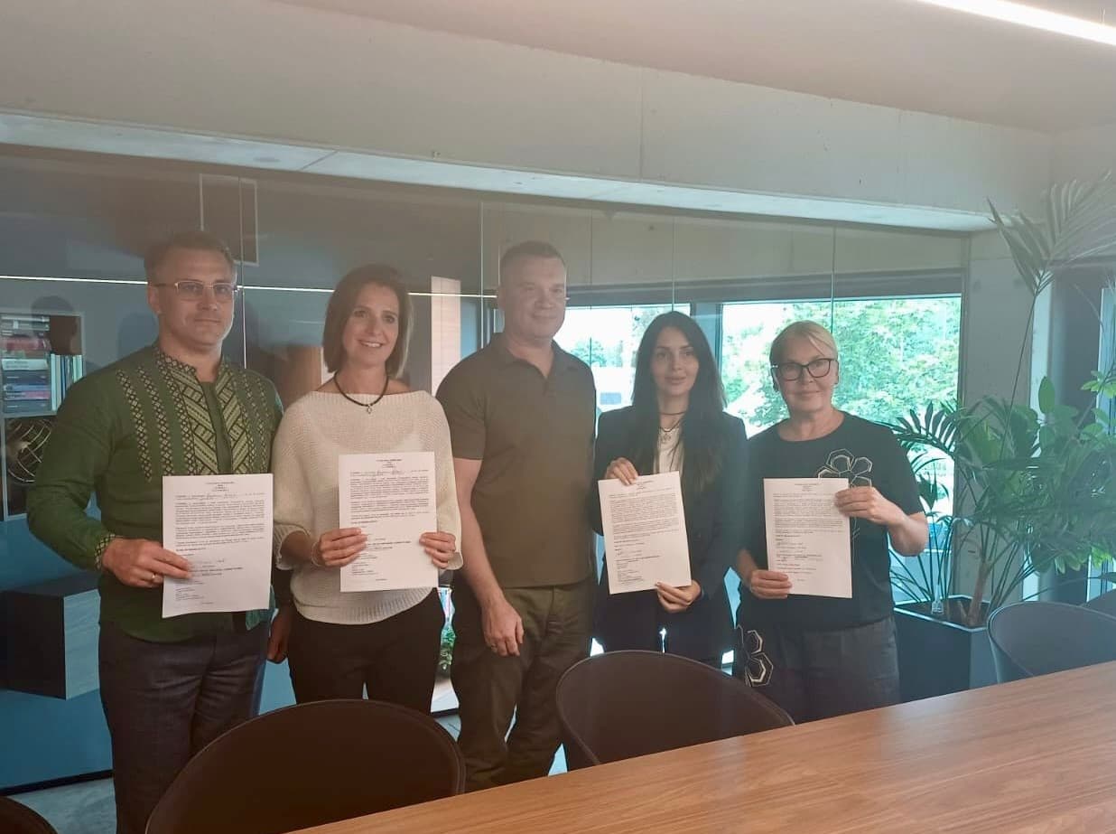 Три громади Луганщини уклали угоди щодо майбутньої співпраці з бельгійцями