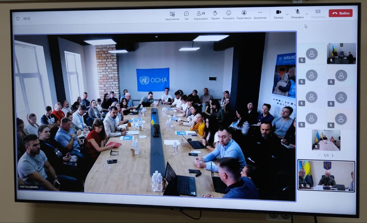 На Донеччині обмежили рух транспорту та людей у населених пунктах, ведуться активні бойові дії