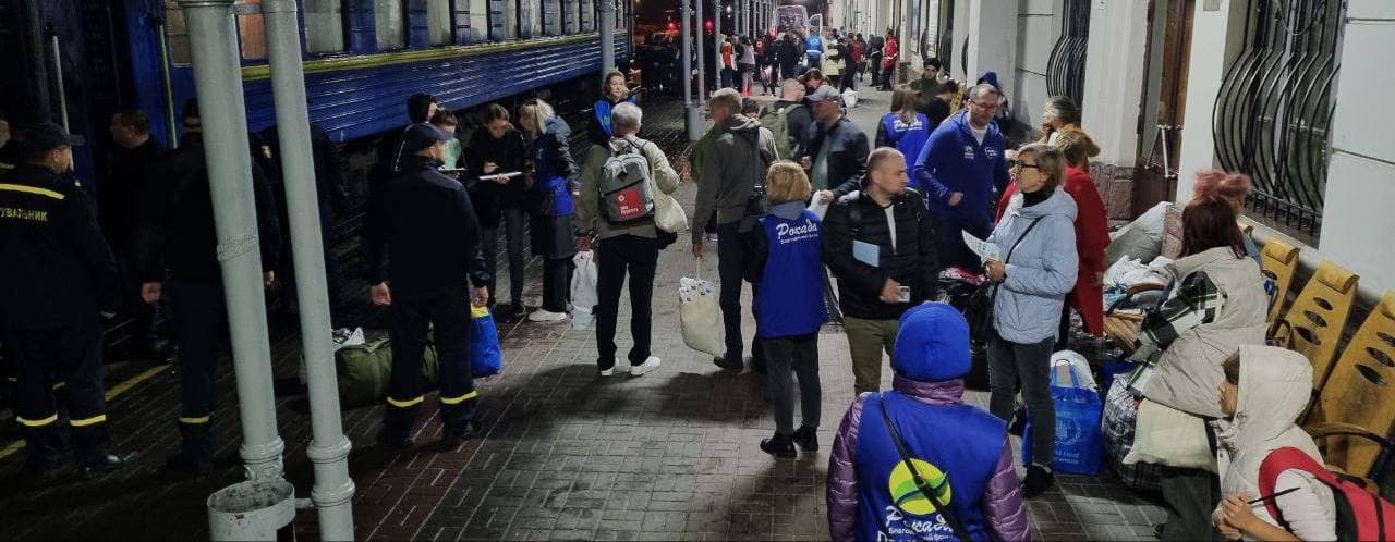 Чернівецька область прийняла черговий евакуаційний потяг із Донеччини