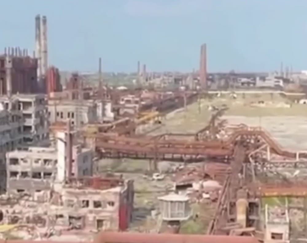 Андрющенко показав, як виглядає "Азовсталь" в окупованому Маріуполі (відео)