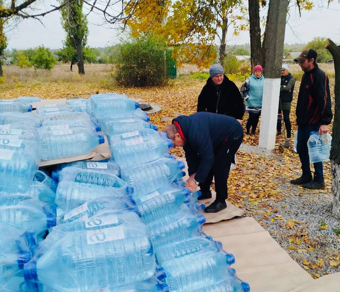 До Піщанського старостинського округу надійшла гуманітарна допомога у вигляді питної води від GEM