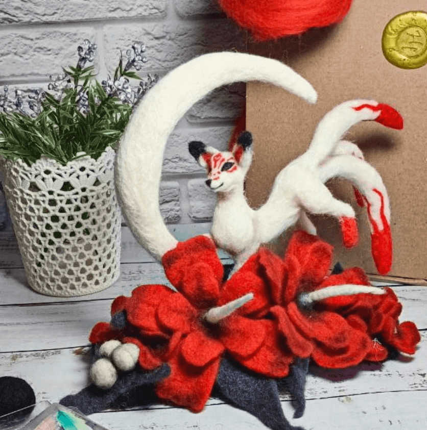 Переселенка з Маріуполя виробляє іграшки з натуральної вовни і котиків для ЗСУ (відео)