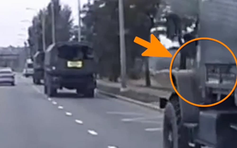 В окупованому Маріуполі знову фіксують велике перекидання "живої сили" ворога