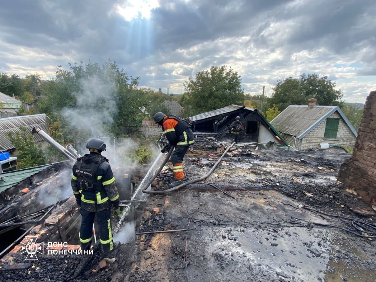 На Донеччині за добу рятувальники ліквідували 8 пожеж