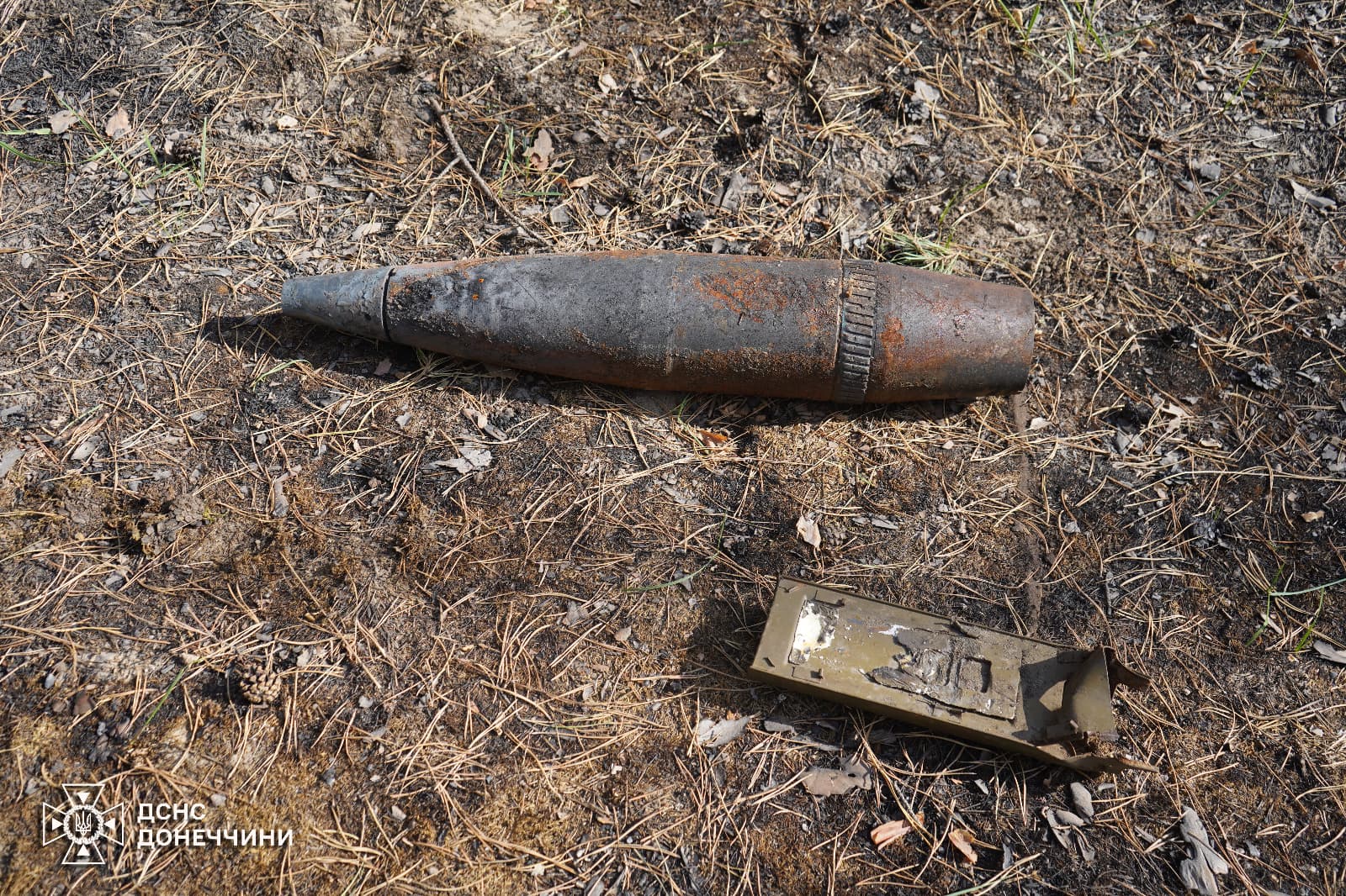 На Донеччині знищили артилерійський снаряд 152 мм та протитанкову міну ПТМ-4