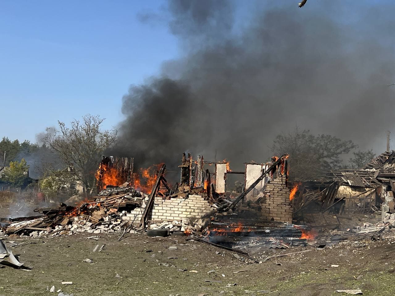Наслідки обстрілів Донеччини