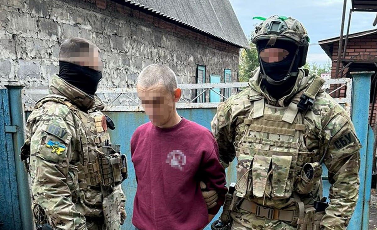 Повідомлено про підозру чоловіку, який міг допомагати окупантам проводити наступальні дії у Покровському районі