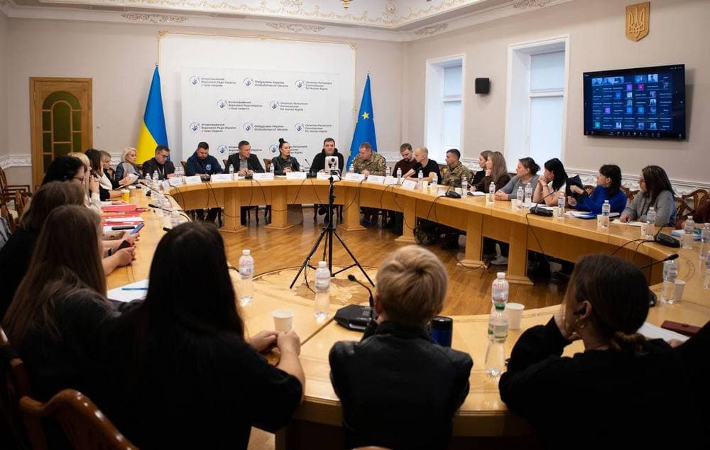 Шантаж та ускладнення обміну: в Офісі омбудсмена попередили рідних військовополонених про небезпеку співпраці з рф