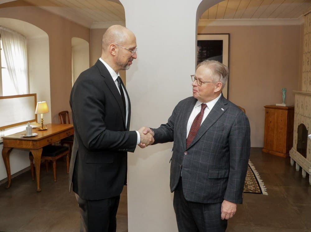 Шмигаль обговорив співпрацю щодо лікування дітей з України із мером міста Гельсінкі