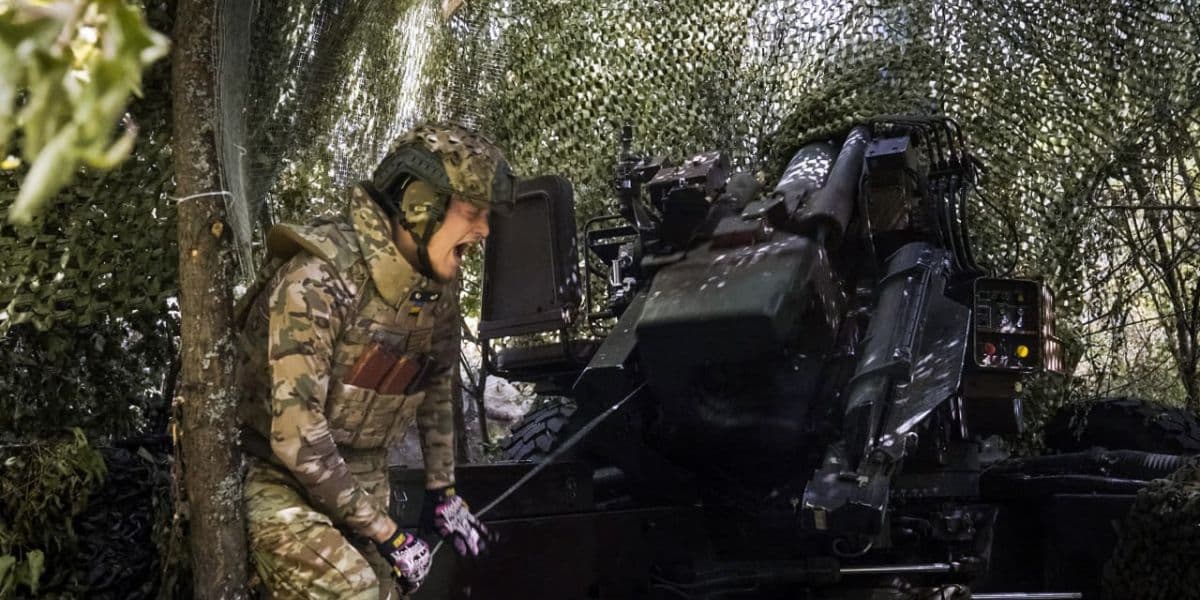 В Азові показали, як працюють артилеристи на околицях Нью-Йорку 4