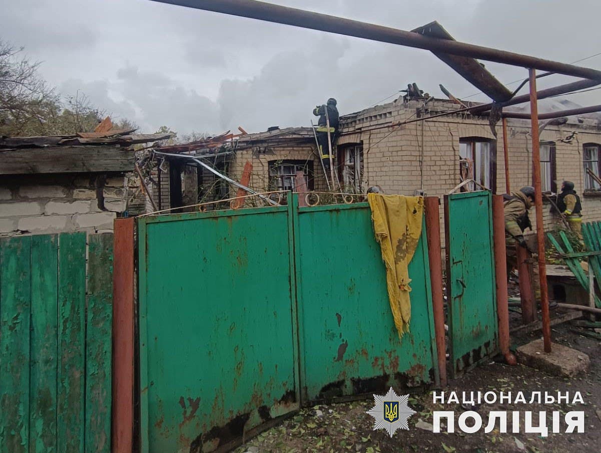 Війська рф за добу завдали 2 922 удари по Донеччині