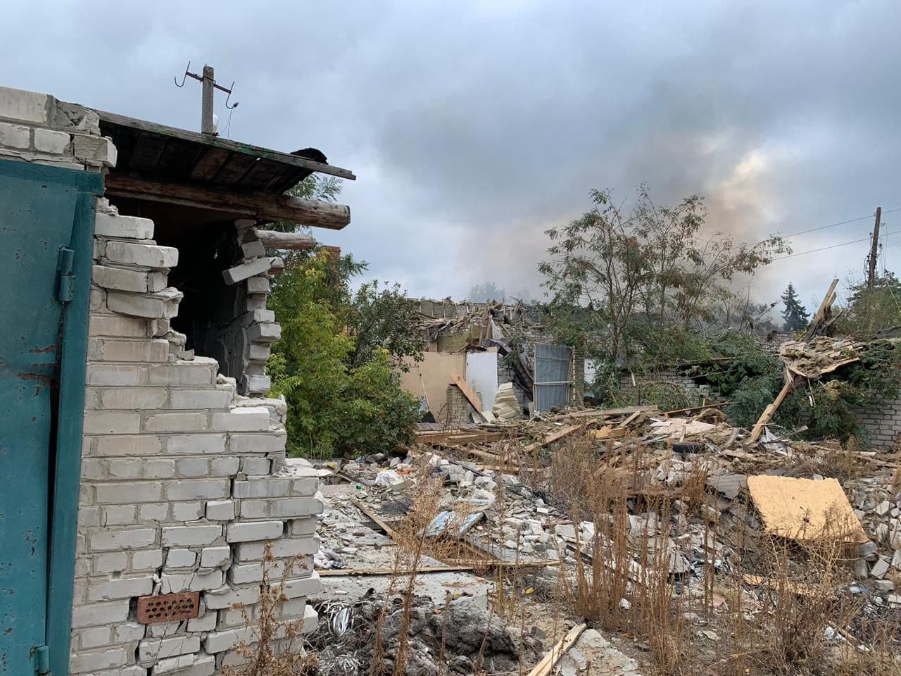 З лінії фронту евакуйовано 81 людину, у тому числі 15 дітей.