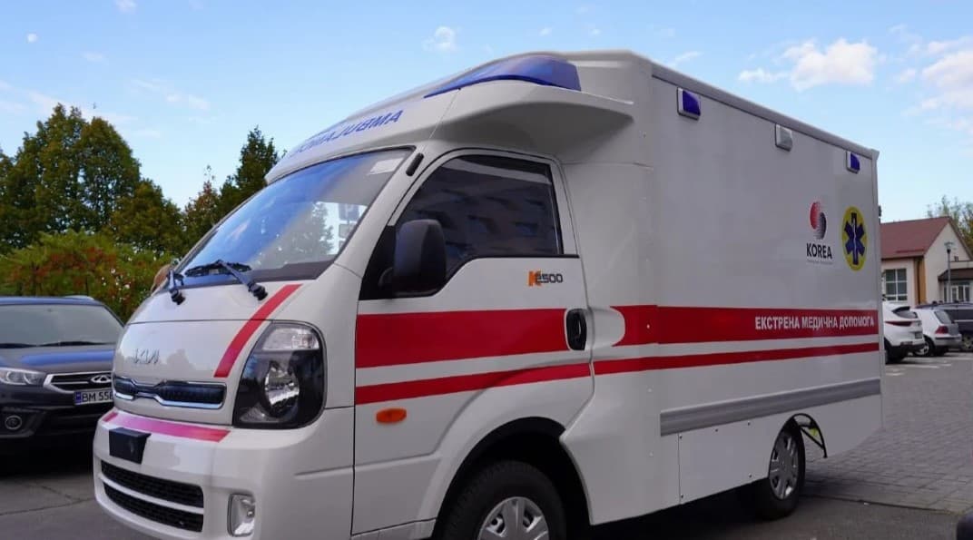 авто швидкої допомоги від південної кореї 2