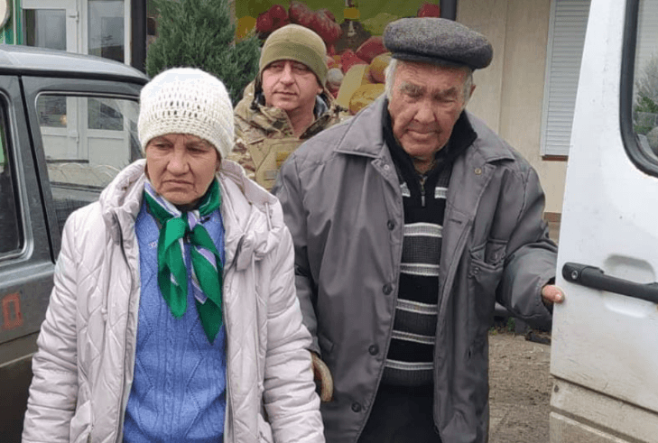евакуйовані жителі ясної поляни