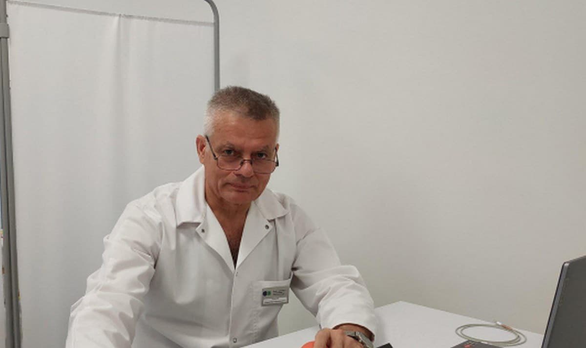 У Києві для переселенців працює лікар травматолог-ортопед вищої категорії