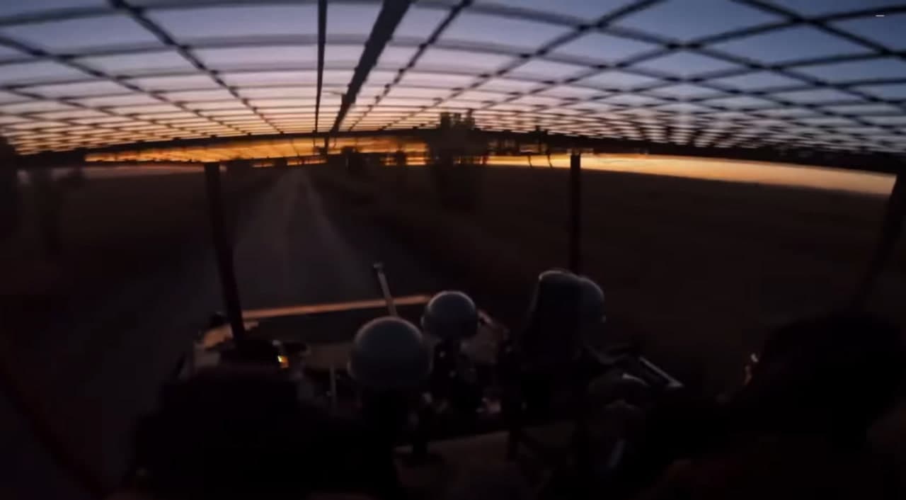 Бійці 24 ОМбр показали роботу БМП по позиціях росіян в Часовому Яру