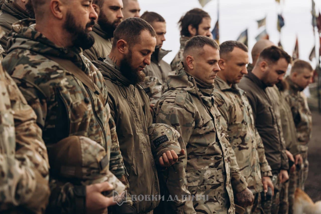 На Донеччині відкрили пам’ятну стелу на честь командира "Да Вінчі" Дмитра Коцюбайла (фото)