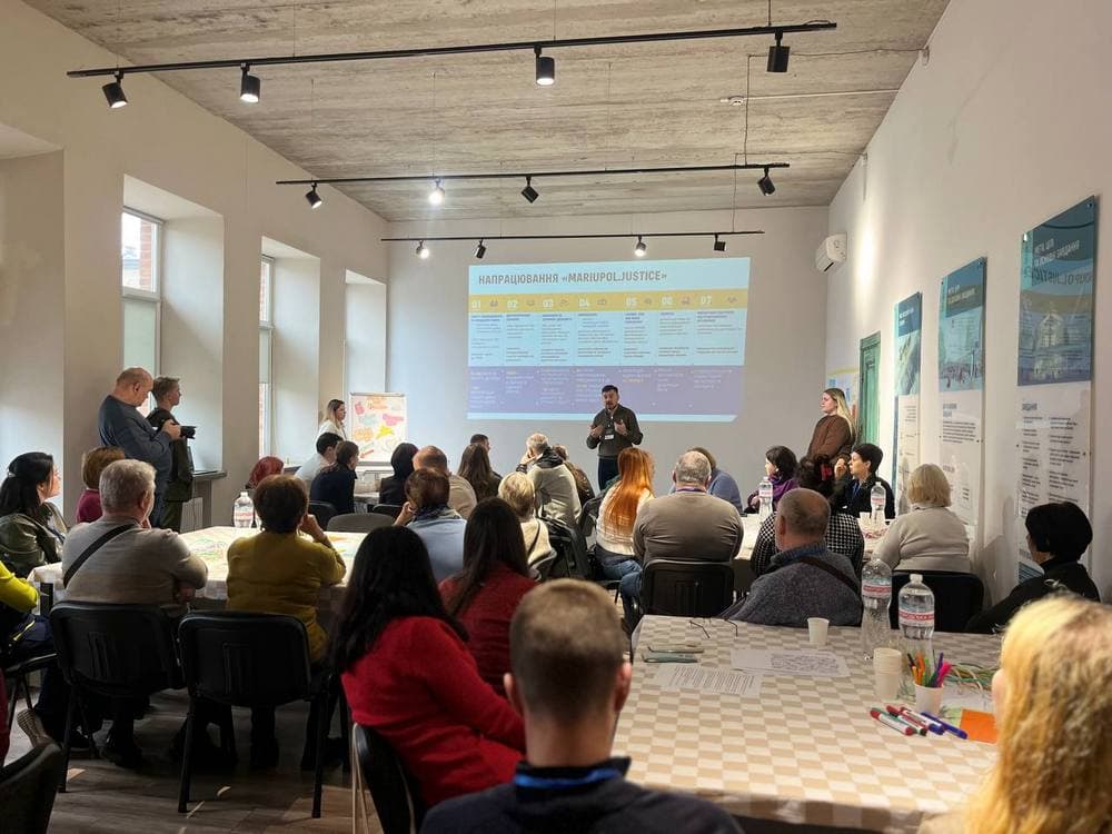 У Дніпрі обговорили фіксацію руйнувань знищеного росіянами Маріуполя