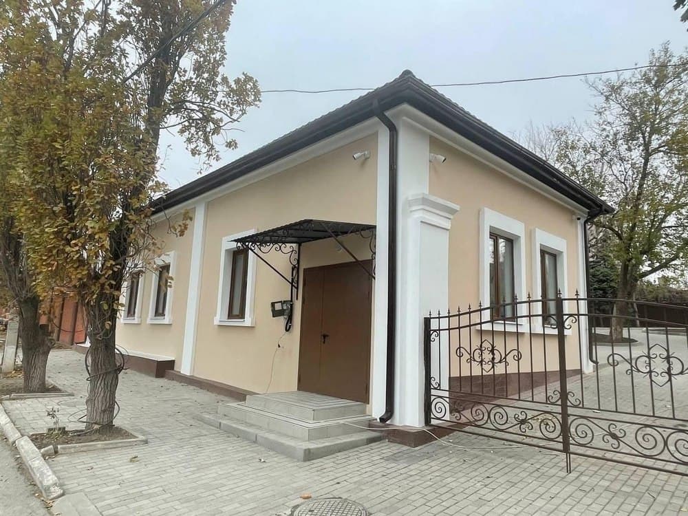 У Маріуполі окупанти розграбували Музей народного побуту