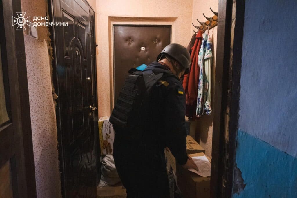 Минулої доби рятувальники доставили більше тонни гуманітарної допомоги мешканцям Краматорського району