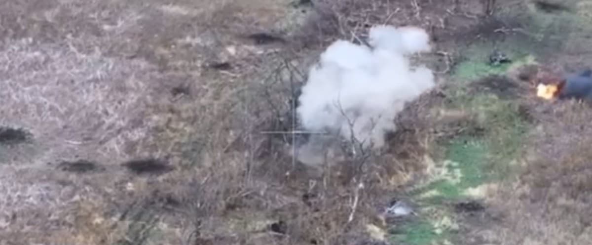 Українські нацгвардійці на Донецькому напрямку знищили броньовану машину і 9 окупантів (відео)