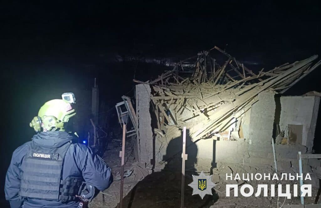 По містах і селах Донеччини росіяни били артилерією та авіабомбами