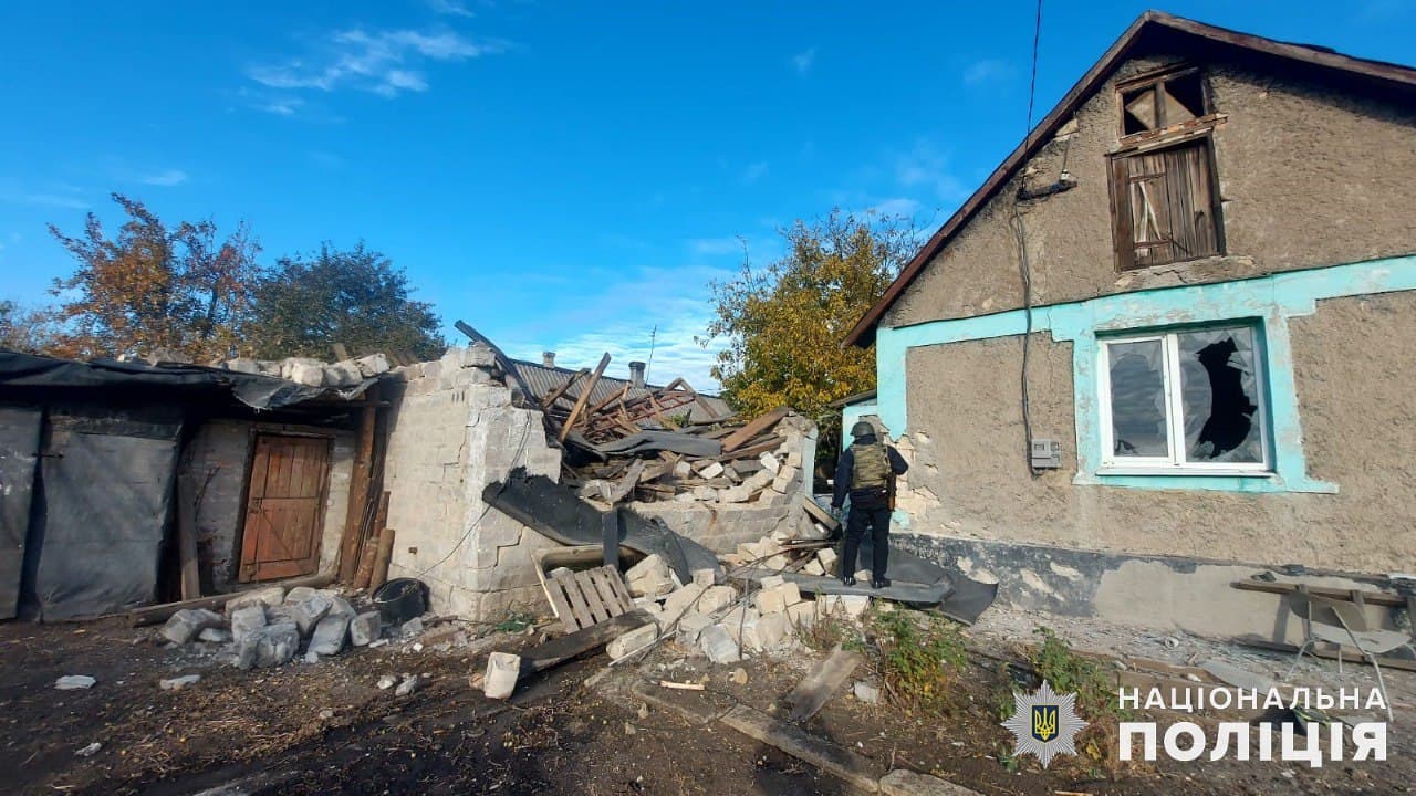 Поліцейські зафіксували 2465 ворожих обстрілів по Донеччині за добу