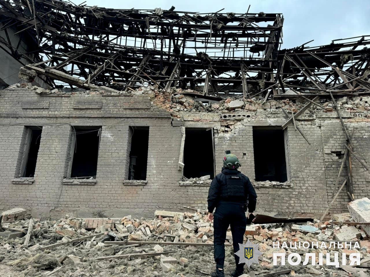 Поліція зафіксувала 2 966 ворожих ударів по Донеччині за добу