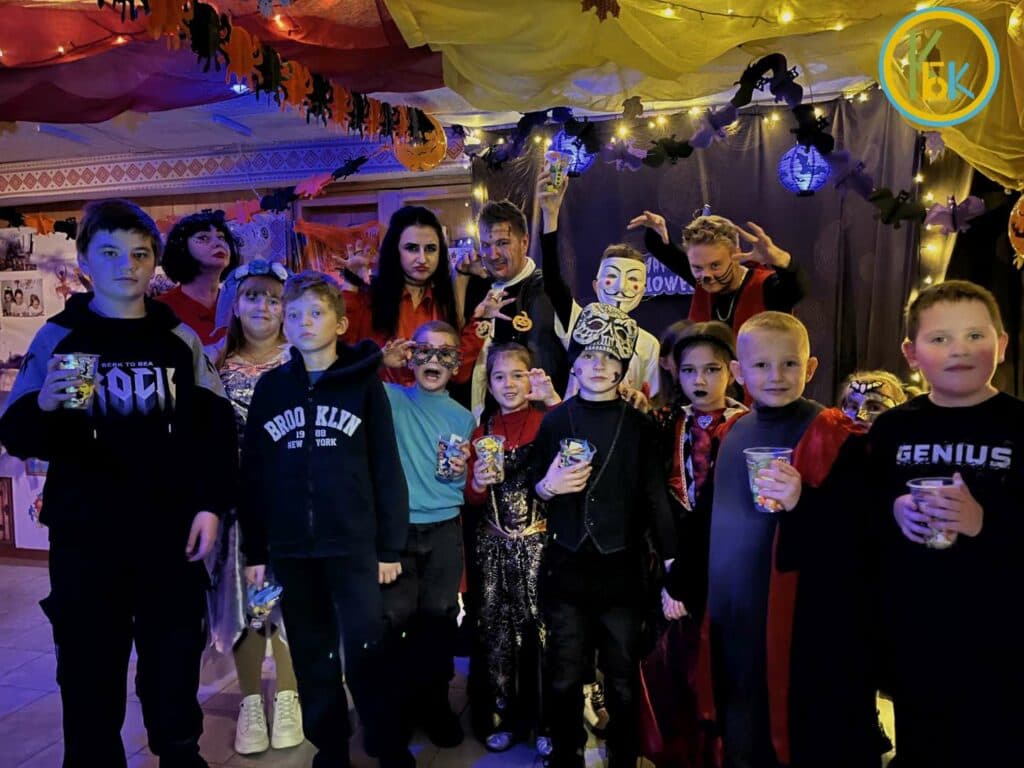 В Днепре открылась кременская театральная студия Юмор и сатира 1