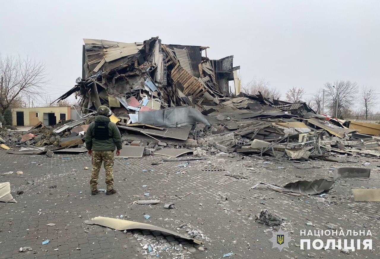 За добу росіяни завдали 2942 удари по Донеччині