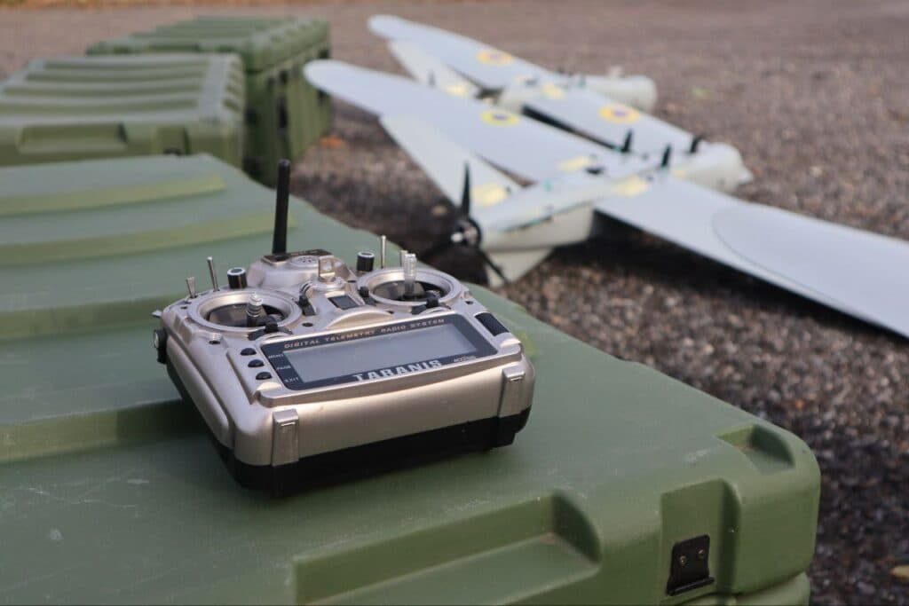 Захисники Донеччини отримали дрони та квадрокоптери