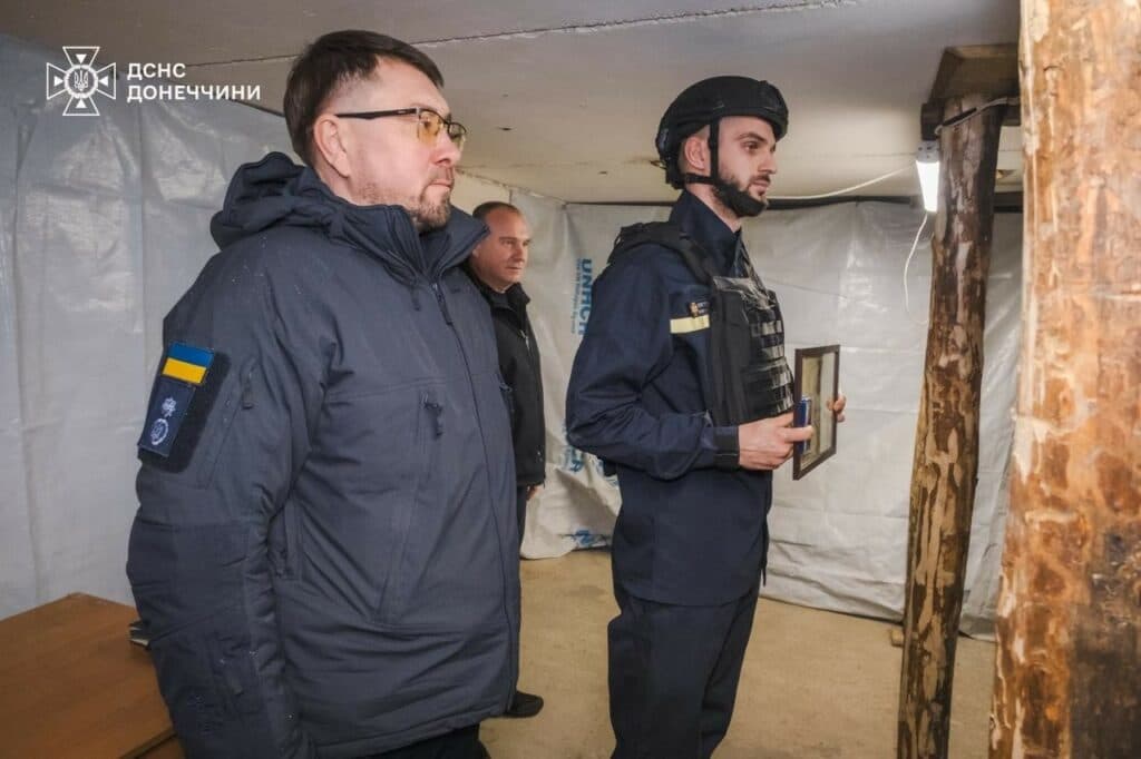 21 рятувальника Донеччини відзначено державними нагородами