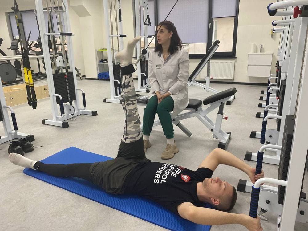 У Києві працює відділення реабілітації для маріупольців (фото)