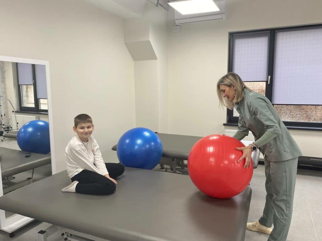 У Києві працює відділення реабілітації для маріупольців (фото)