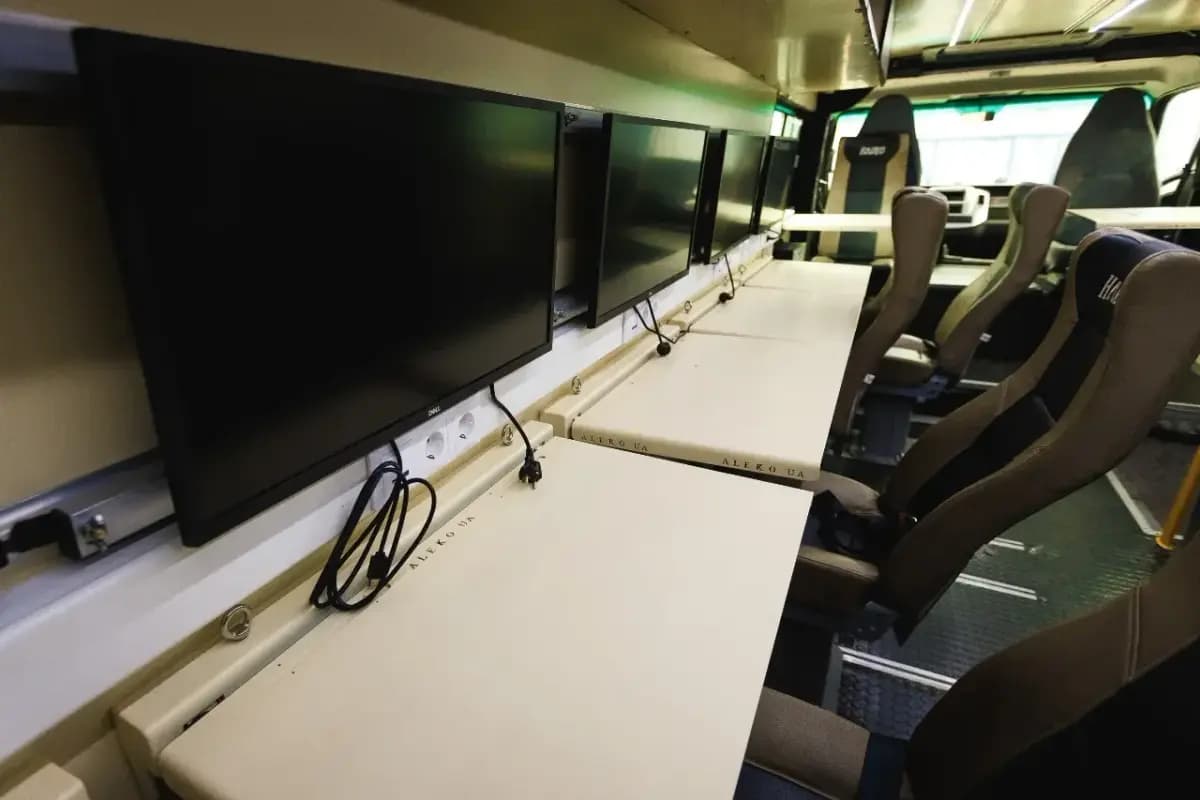 Міністерство оборони України спільно з українським виробником розпочали тестування пункту управління підрозділами, що оснащені БпЛА