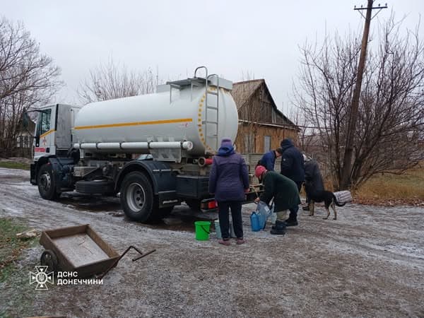 Минулої доби рятувальники доставили питну воду мешканцям Костянтинівки