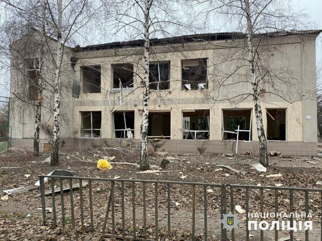 Поліція за добу зафіксувала 3247 ворожих ударів по Донеччині