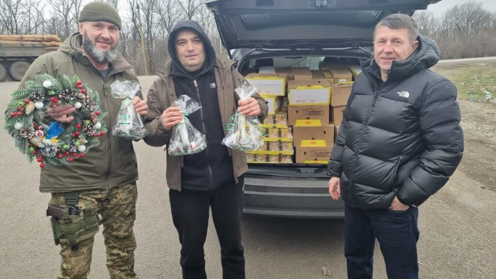Селидівська МВА передала військовим на Донецькому напрямку продукти