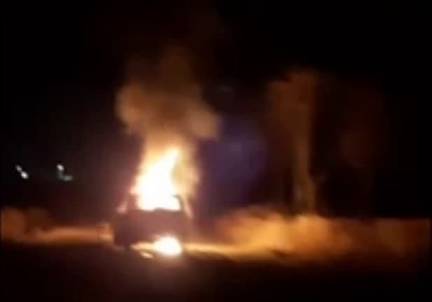 У Маріуполі палала автівка військових рф