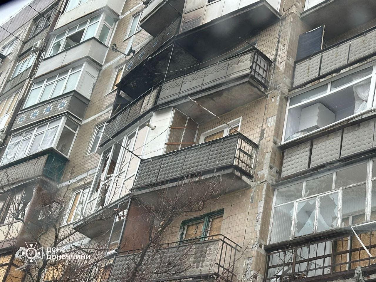 У Покровську рятувальники ліквідували наслідки ворожого обстрілу