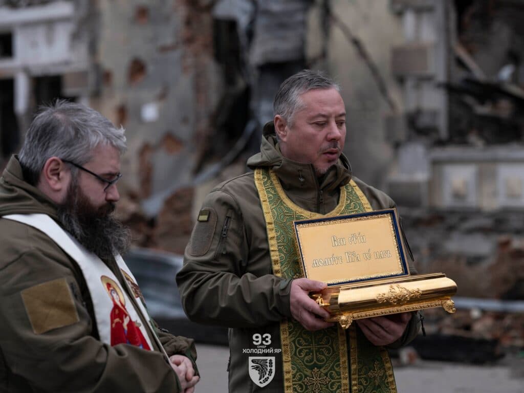 Військові капелани 93-ї бригади провели у Костянтинівці хресний хід і молитву за перемогу українського війська