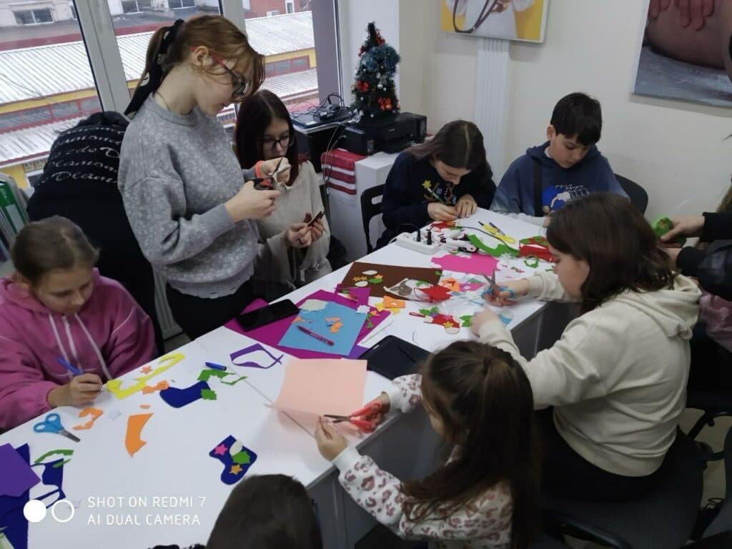 для діточок Торецької громади проведено Майстерню Святого Миколая