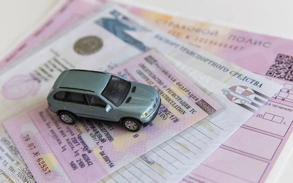 Загарбники заявили, що поліс ОСАГО на окупованій Донеччині працюватиме за "правилами рф"