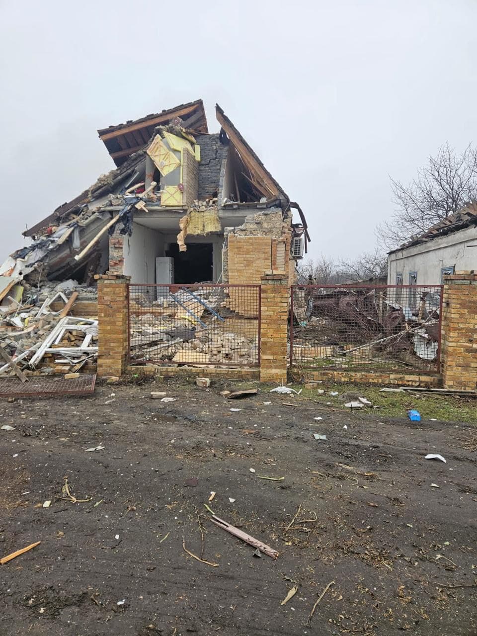 Донеччина знову під масовими обстрілами