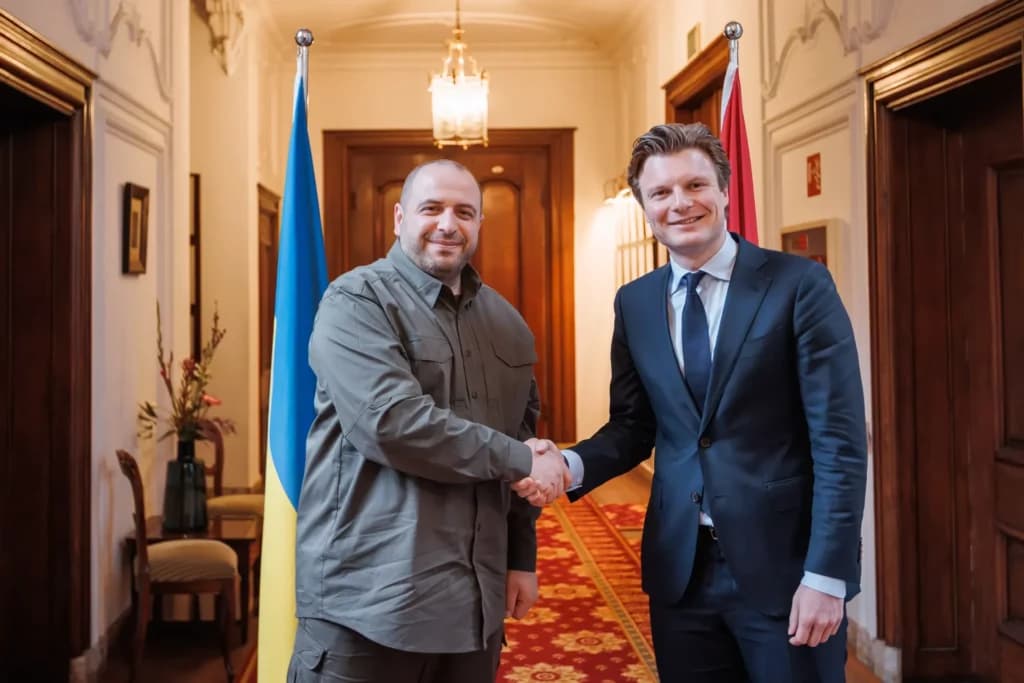 Міністр оборони України Рустем Умєров провів переговори з міністром оборони Нідерландів Рубеном Брекельмансом.