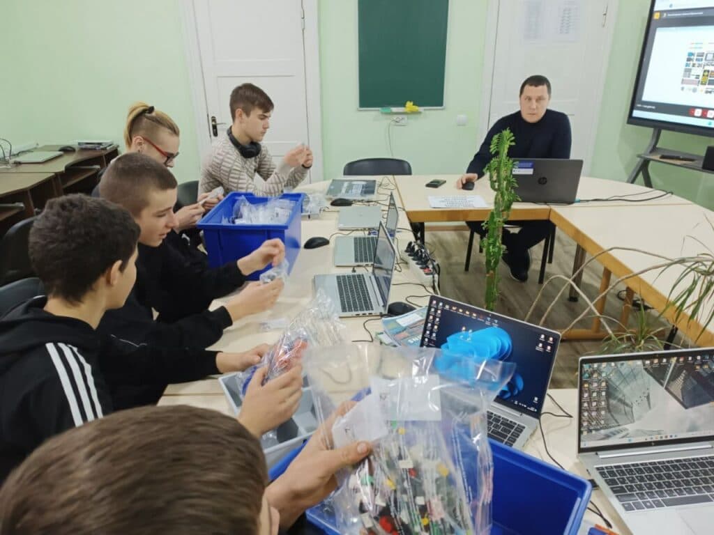 На Рівненщині відкрився Центр інформаційних технологій Бахмутського центру профтехосвіти