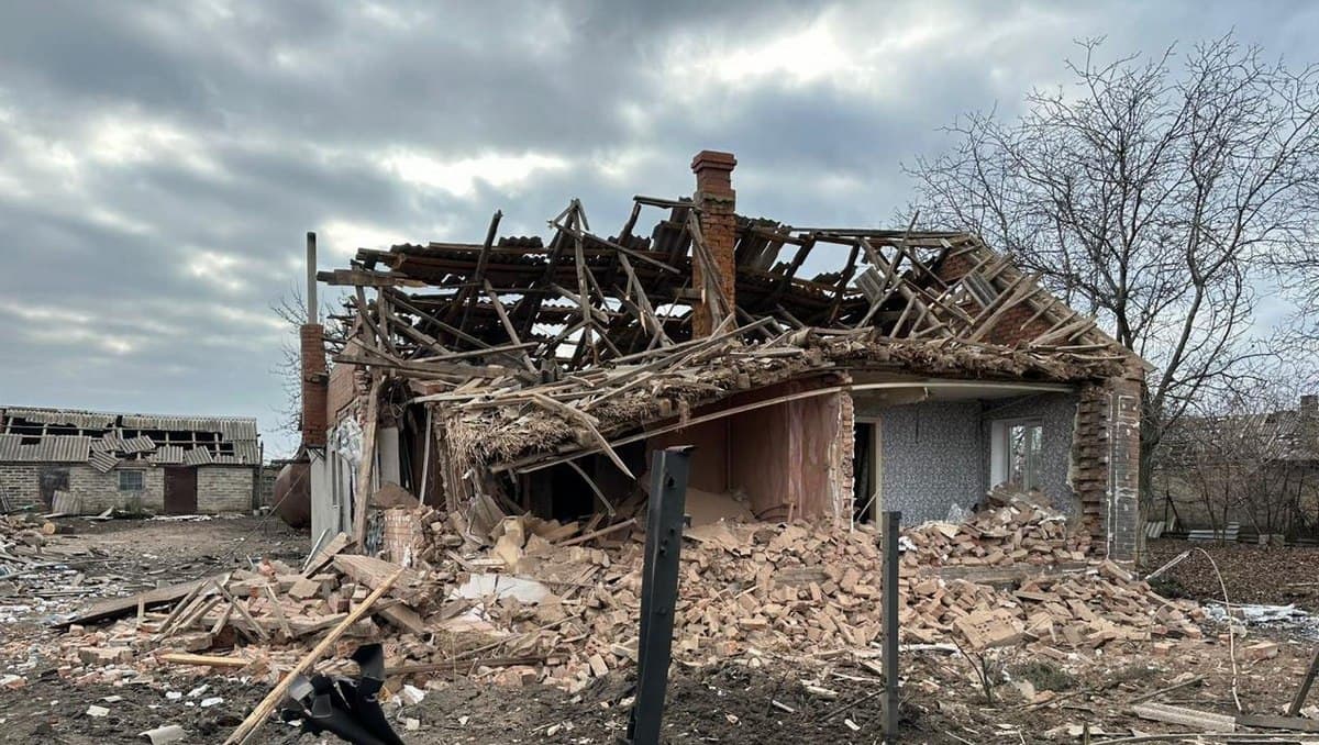 Один загиблий і 18 поранених, з них двоє дітей — наслідки російських обстрілів Донеччини за добу