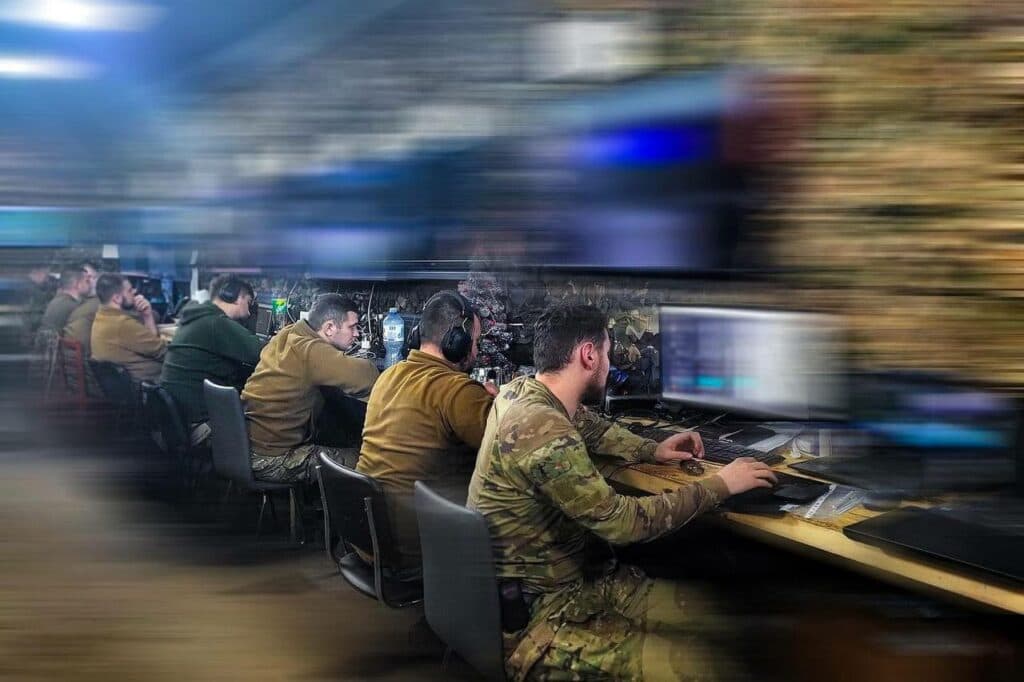 Командувач Національної гвардії України відвідав бойові підрозділи на Донеччині (фото)