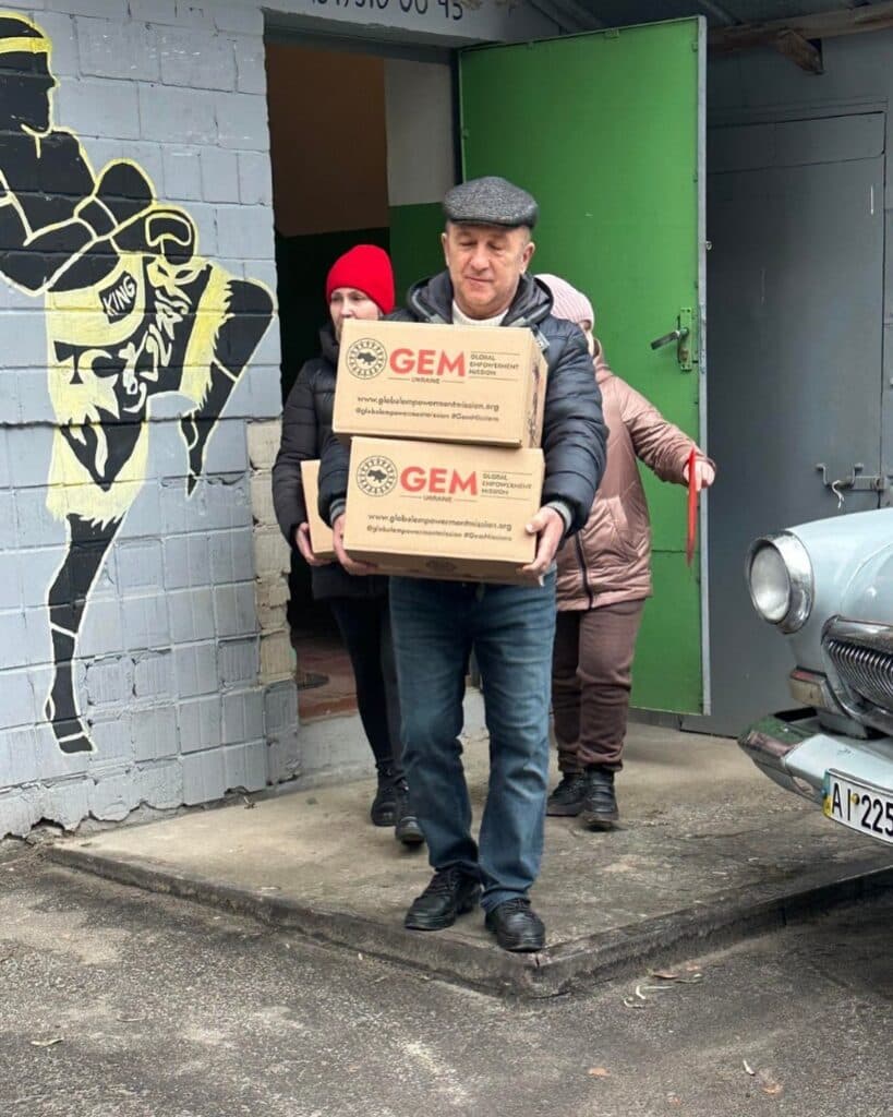 Переселенці з Авдіївки отримали у Броварах допомогу від GEM та HGBF