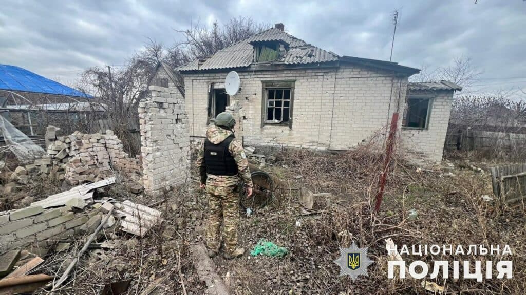 Поліція за добу зафіксувала 3244 ворожих удари по Донеччині
